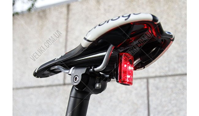 Мигалка Dlight CG-211R - дополнительное фото 1