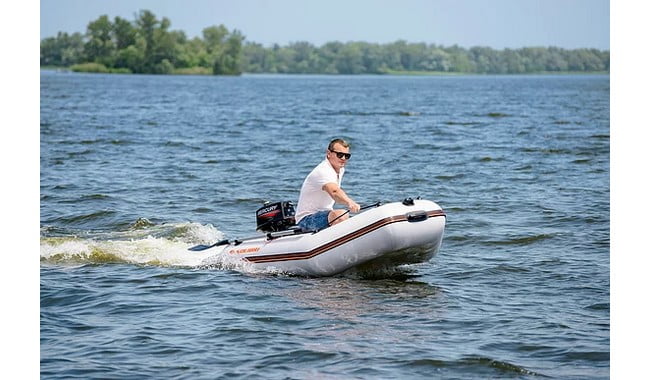 Човен Kolibri KM-330 з пайолом Air-Deck - дополнительное фото 10