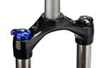 Вилка RockShox 30 Silver TK Coil 26" 1 1/8" 9x100 100 мм - дополнительное фото 4