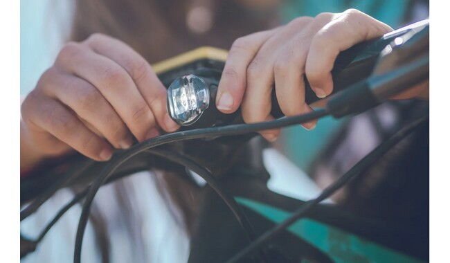 Мигалка Lezyne Femto USB Drive Front - дополнительное фото 3