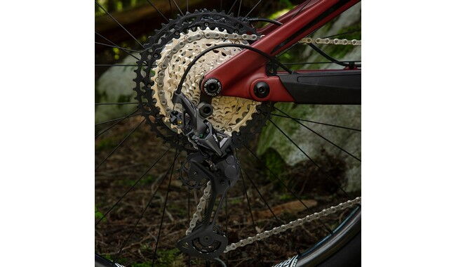 Задній перемикач Shimano Deore XT RD-M8100-SGS - дополнительное фото 1