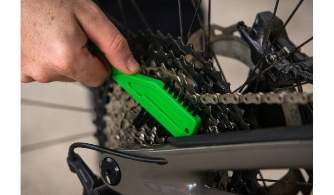 Щітка для чищення касети Juice Lubes Scrubber from Another Mother - дополнительное фото 3