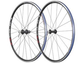 Вилсет Shimano WH-R501