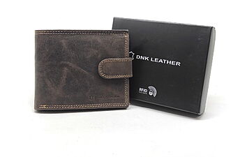 Кошелек DNK Leather DNK-N992L-CHM