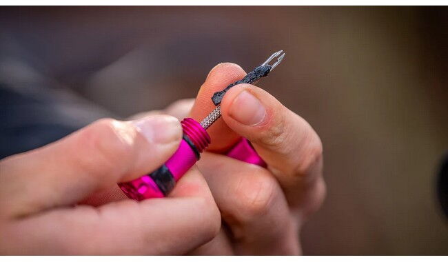 Заглушки керма Muc-Off Stealth Tubeless Puncture - дополнительное фото 3