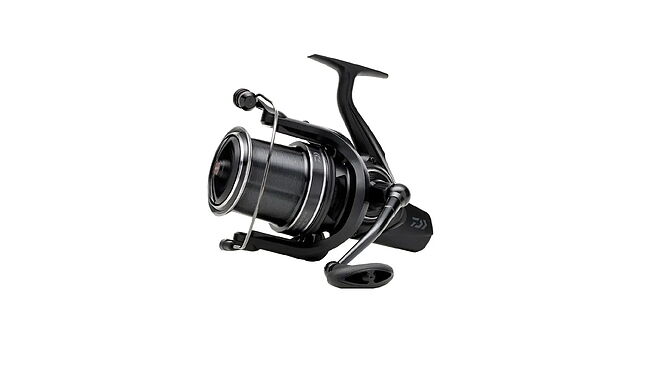 Котушка Daiwa 23 Emblem 45 SCW QD - фото 1