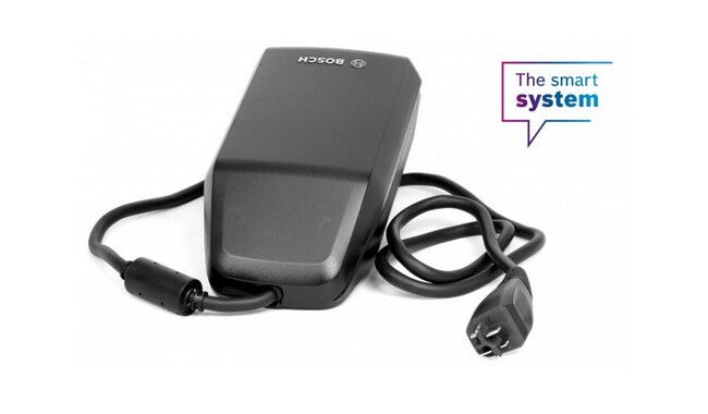 Зарядний пристрій Bosch Smart System 4A - дополнительное фото 1