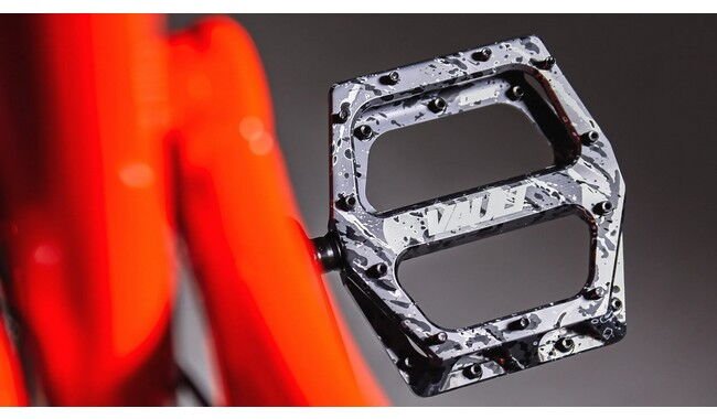 Педали DMR Vault Special Edition Liquid Camo - дополнительное фото 15