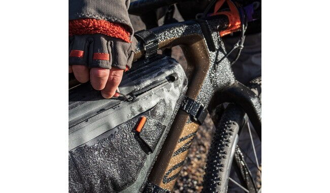 Сумка на раму Blackburn Outpost Elite Medium Tall - дополнительное фото 3