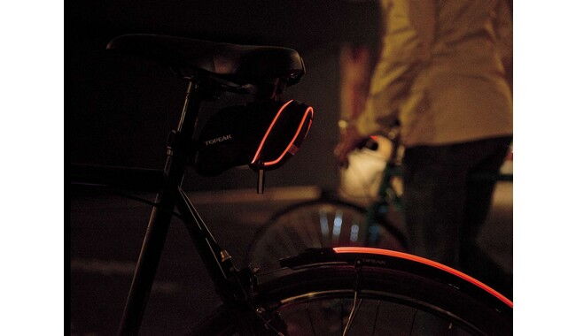 Сумка підсідельна Topeak Aero Wedge iGlow  0.8 л - дополнительное фото 2