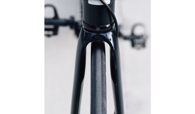 Покрышка Challenge Criterium RS H-TLR 700x27C - дополнительное фото 2