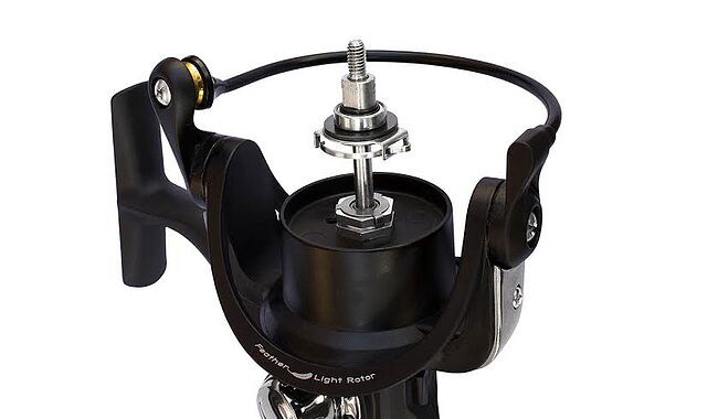 Котушка Favorite Hurricane 2000 10+1BB - дополнительное фото 5