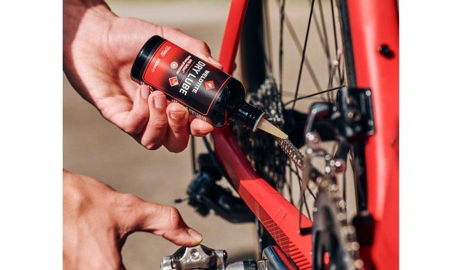 Змазка ланцюга Weldtite Dry Lube with Teflon 100 мл - дополнительное фото 1
