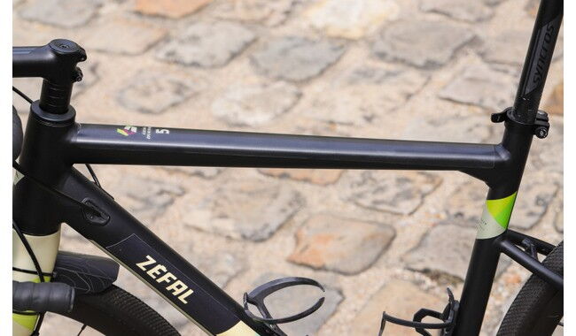 Захист рами Zefal Skin Armor Matt L - дополнительное фото 4