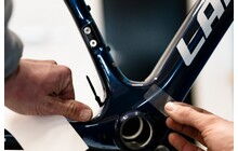 Захист рами Zefal Skin Armor Shiny L - дополнительное фото 4