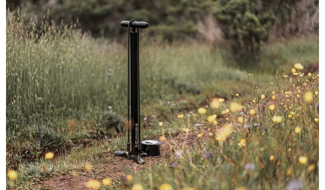 Насос Lezyne Gravel Digital Drive Pro - дополнительное фото 1