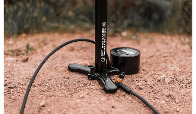 Насос Lezyne Gravel Digital Drive Pro - дополнительное фото 3