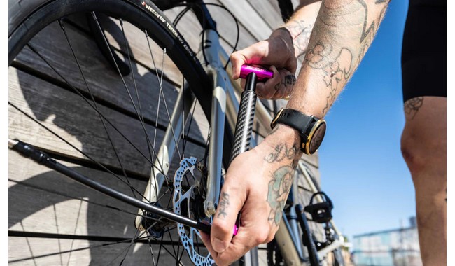 Насос Muc-Off AirMach Carbon - дополнительное фото 5