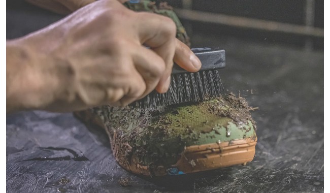 Щітка для веловзуття Muc-Off Premium - дополнительное фото 1