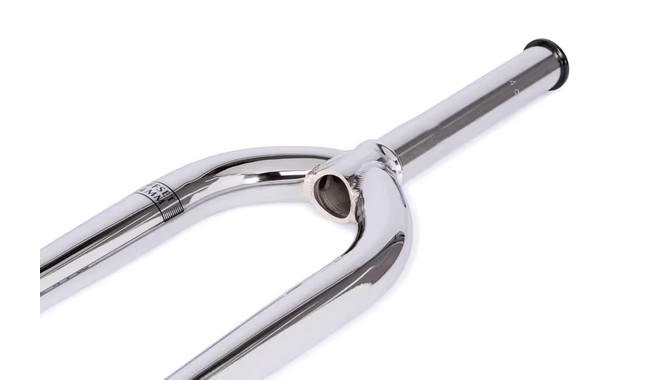 Вилка Wethepeople Battleship з вибігом 24 мм - дополнительное фото 6