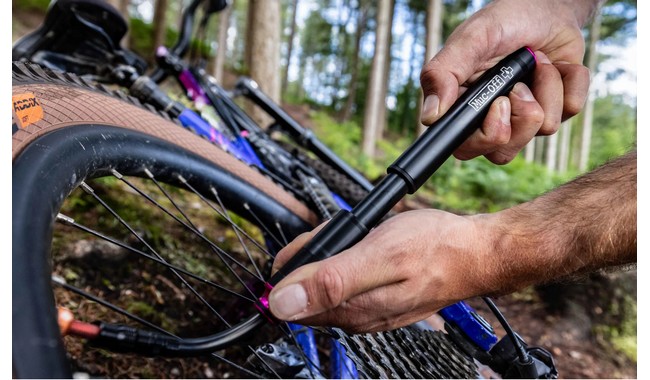 Насос Muc-Off AirMach Mini - дополнительное фото 2