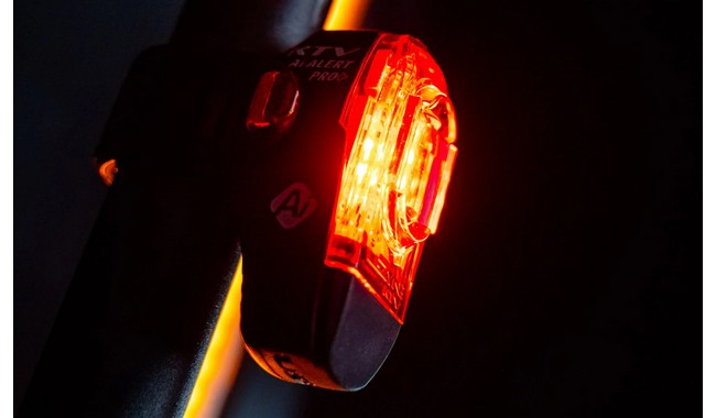 Мигалка Lezyne KTV Drive Pro+ Ai Alert - дополнительное фото 1