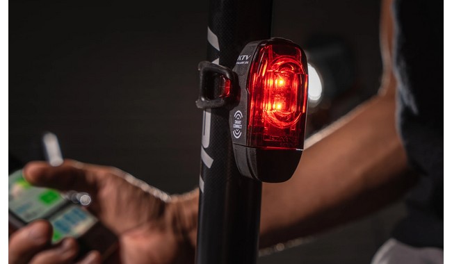 Комплект велосвітла Lezyne Super Drive 1800+ Smart - дополнительное фото 9