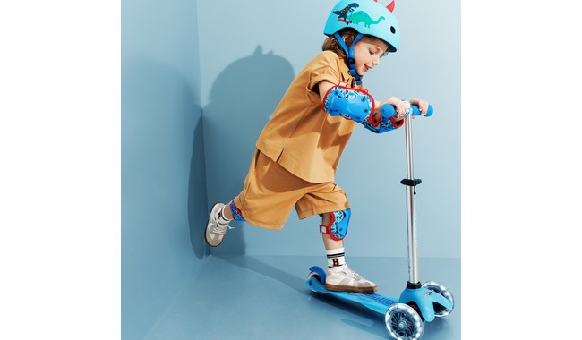 Самокат Micro Mini Deluxe Glow LED - дополнительное фото 8