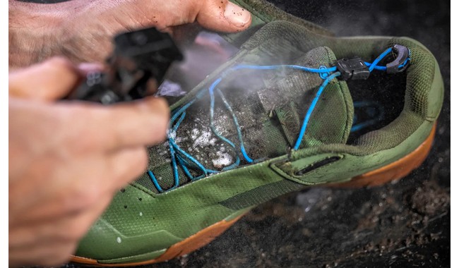 Очищувач для взуття Muc-Off 250 мл - дополнительное фото 1