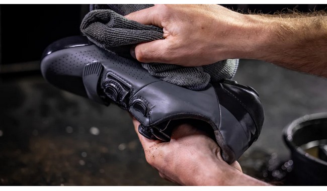 Очищувач для взуття Muc-Off 250 мл - дополнительное фото 3