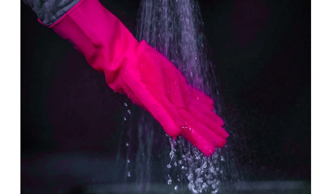 Рукавички Muc-Off Deep Scrubber - дополнительное фото 2