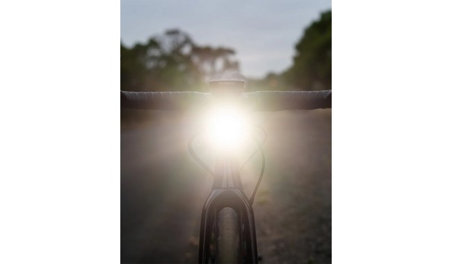 Велофара Knog Blinder 900 - дополнительное фото 8