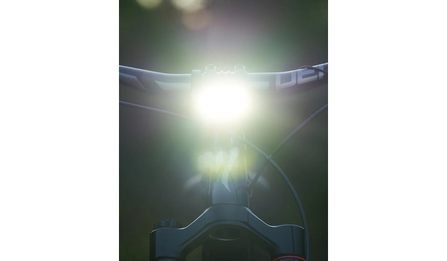 Велофара Knog Blinder X 1800 - дополнительное фото 11