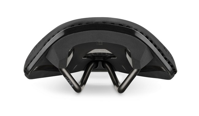 Седло Fizik Vento Argo R3 Adaptive 140 мм - дополнительное фото 4