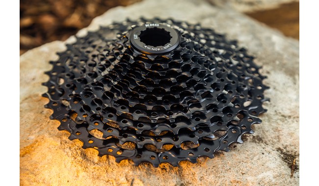 Кассета KMC React HG 11 speed 11-42T - дополнительное фото 1