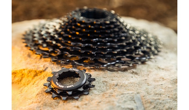 Кассета KMC React HG 11 speed 11-42T - дополнительное фото 2