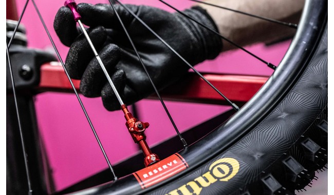 Щуп для герметика Muc-Off - дополнительное фото 2