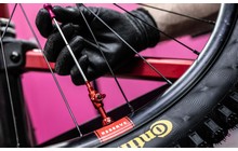 Щуп для герметика Muc-Off - дополнительное фото 2