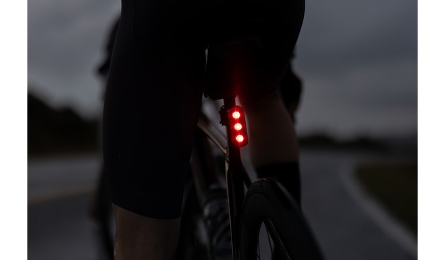 Мигалка Giant Recon+ TL 300 - дополнительное фото 4