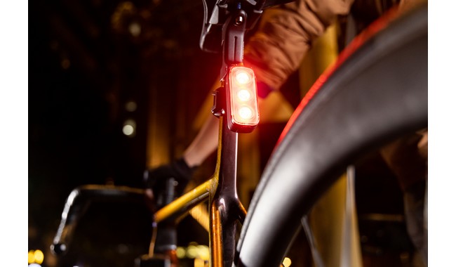 Мигалка Giant Recon+ TL 300 - дополнительное фото 6