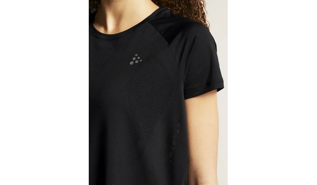 Термофутболка Craft ADV Charge Perforated Tee Woman - дополнительное фото 15